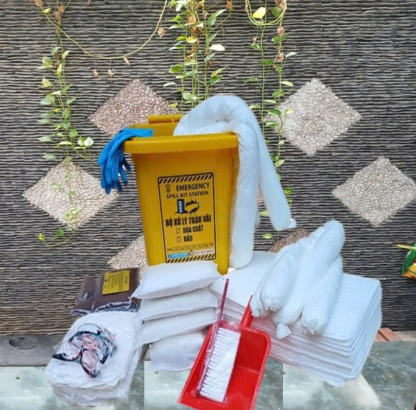 Bộ Dụng Cụ Xử Lý Tràn Dầu Hóa Chất 90L
