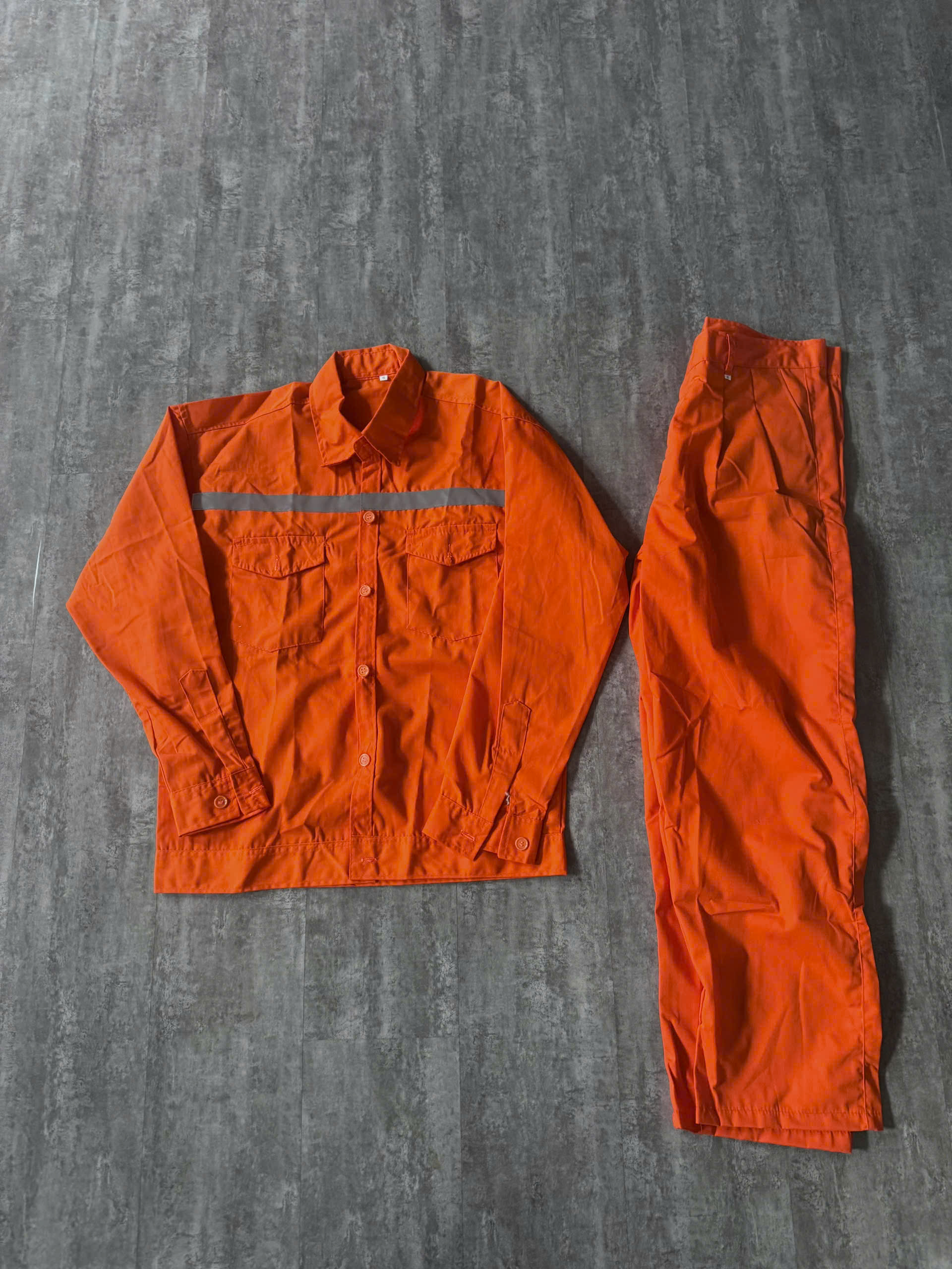 Quần Áo Điện Lực